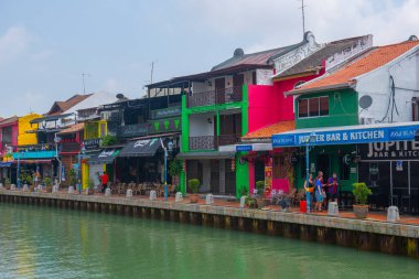Melaka, Malezya 'nın merkezindeki Malacca Nehri' ndeki Wayfarer Konuk Evi. Malacca Boğazı 'nın tarihi şehirleri bir Dünya Mirası alanıdır.. 