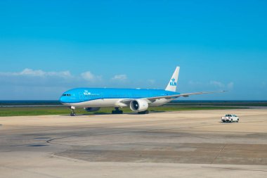 KLM Hollanda Kraliyet Havayolları Boeing 777-306ER PH-BVI Curacao Hato Uluslararası Havalimanı (CUR), Curacao kenti. 