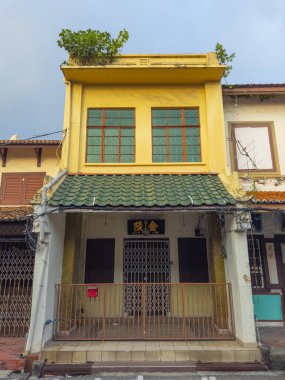Malezya 'nın tarihi şehir merkezinde, Jalan Tan Tan Cheng Lock Caddesi' nde Çin tarzı bir ev. Malacca Boğazı 'nın tarihi şehirleri UNESCO' nun Dünya Mirası Alanıdır.. 