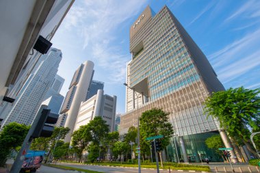 Merkez Bölgenin merkezindeki Raffles Place, Singapur 'da bir George Caddesi binası.. 