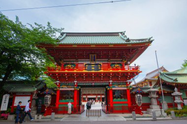Kanda Tapınağı 'ndan Zuishin Mon. Kanda Myoujin Tapınağı Chiyoda, Tokyo, Japonya 'daki Akihabara Elektrik Kasabası yakınlarında bir Shinto tapınağıdır.. 