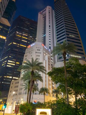 Central Area, Singapur 'un merkezindeki Raffles Place yakınlarındaki Battery Road' daki Çin Merkez Bankası BOC binası.. 