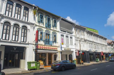 Çin Mahallesi, Outram Bölgesi, Singapur, Çin Mahallesi South Bridge Yolu 'ndaki Cami Sokağı' nda Çin-Portekiz tarzı ticari mimari..