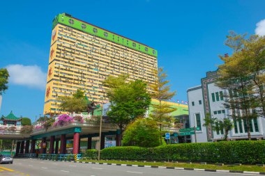 People 's Park Complex, Singapur' un merkez bölgesinin Outram semti Çin Mahallesi 'nde bulunan New Bridge Road' da bulunan modern bir konut binasıdır..
