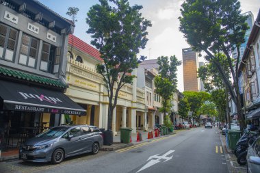 Mescid El Abrar, Singapur 'un Merkez Bölgesi' nin Outram ilçesi olan Çin Mahallesi 'nde Telok Ayer Caddesi' nde bulunan bir camidir..