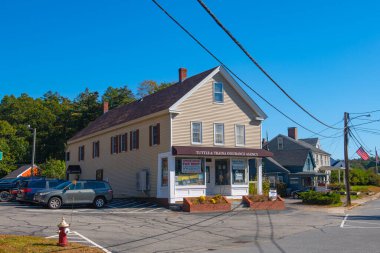 Tuttle ve Traina Sigorta Ajansı, Sterling, Massachusetts MA, ABD 'nin tarihi şehir merkezinde 44.. 