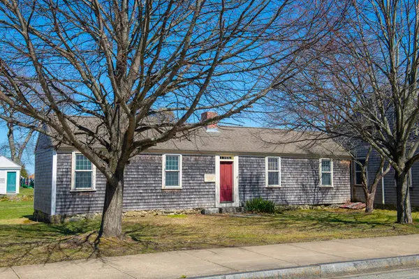 Middleborough Tarih Topluluğu 'ndaki Albay Peter H. Peirce Genel Mağazası Middleboro, Massachusetts MA' nın tarihi şehir merkezinde 18 Jackson Caddesi 'nde.. 