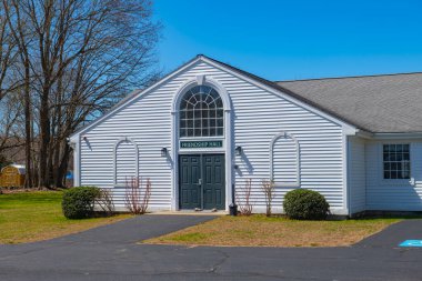 Dighton Dostluk Salonu 2056 Elm Caddesi, Massachusetts MA 'nın tarihi şehir merkezinde.. 