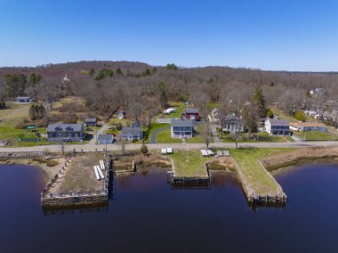 Dighton Wharves hava manzaralı Dighton Wharves Tarihi Bölgesi, Dighton, Massachusetts MA, ABD. 