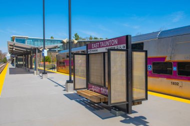 Fall River New Bedford Line için MBTA Doğu Taunton istasyonu, Massachusetts MA, ABD.