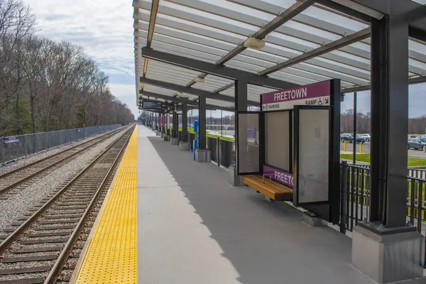 Fall River New Bedford Line için MBTA Freetown istasyonu Freetown, Massachusetts MA, ABD.