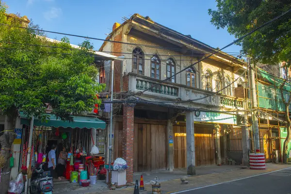 Çin 'in başkenti Fujian' ın Quanzhou şehrindeki tarihi Licheng Bölgesi Jubao Caddesi 'ndeki eski yerleşim yeri.. 