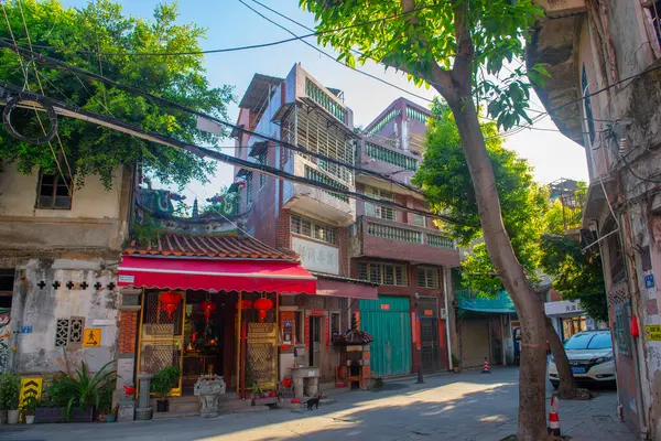 Quanjun Aoxuan Sarayı tarihi Licheng Bölgesi 'nde Wanshou Yolu üzerinde Quanzhou, Fujian, Çin.  