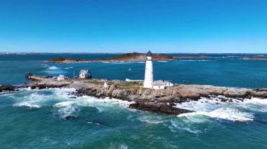 Boston Limanı, Boston, Massachusetts MA, ABD 'deki Little Brewster Adası' ndaki Boston Deniz Feneri..