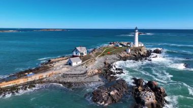 Boston Limanı, Boston, Massachusetts MA, ABD 'deki Little Brewster Adası' ndaki Boston Deniz Feneri..