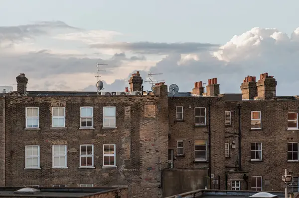Londen Verenigd Koninkrijk Feb 2024 Achteraanzicht Stedelijke Bakstenen Flatgebouwen Oude — Stockfoto