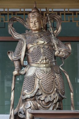 Bangkok, Tayland - 11 Nisan 2024 - Sangharama Bodhisattva Heykeli (Budist Tanrısı) veya Çinli general Guan Yu, Fo Guang Shan Thaihua Tapınağı 'nda bir Sangharama tanrısının temsilcisi, Mahayana Budist Tayvan Tapınağı, yazı için alan, Selecti