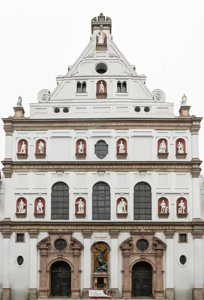 Μόναχο Γερμανία Δεκεμβρίου 2023 Εξωτερική Αρχιτεκτονική Της Εκκλησίας Του Αγίου Εικόνα Αρχείου