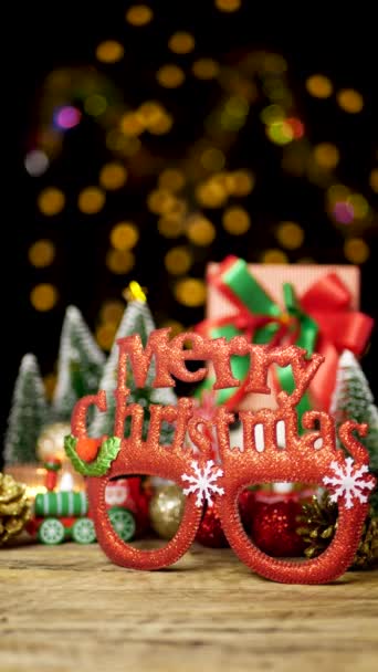 Caixa Presente Natal Presente Com Óculos Festa Natal Feliz Mesa — Vídeo de Stock