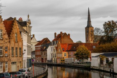 Brugge 'ün eski kanalları