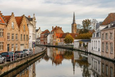 Brugge 'ün eski kanalları