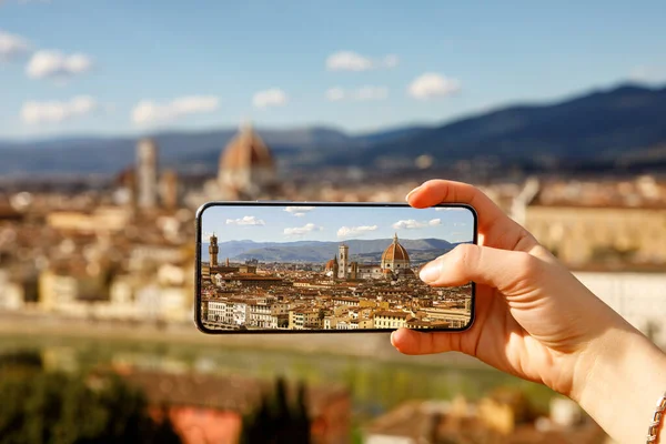 フィレンツェ イタリアのモバイル写真 — ストック写真