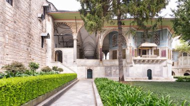 Bağdat Büfesi veya Bağdat Kosku 'nun dış çekimi, Topkapı Sarayı' nın Dördüncü Avlusu, İstanbul, Türkiye