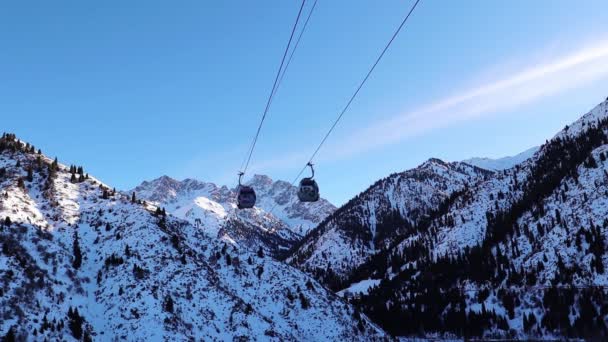 Almatybergen Kazakstan December 2022 Medeo Shymbulak Mountain Resort — Stockvideo