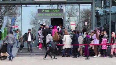 Almaty Kazakistan 22 Mart 2023. Arbat 'ta Nauryz' i Kutlama