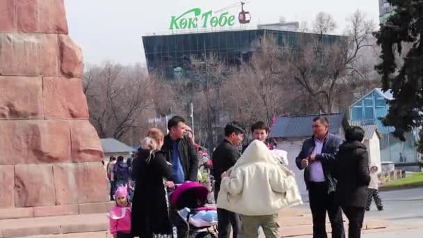 Ałmaty Kazachstan Marca 2023 Świętując Nauryz Arbat — Wideo stockowe