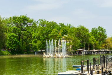  Almaty City Kazakistan 12 Mayıs 2023. Almaty şehrindeki Gorky Central Park
