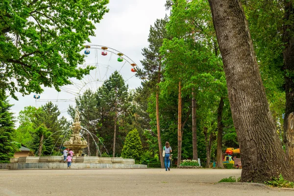 Miasto Ałmaty Kazachstan Maja 2023 Gorky Central Park Mieście Almaty — Zdjęcie stockowe