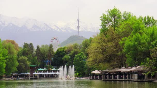 Almaty City Cazaquistão Maio 2023 Gorky Central Park Cidade Almaty — Vídeo de Stock