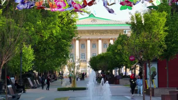 Місто Алмати Алмати Казахстан Травня 2023 Року Арбат Авеню Алмати — стокове відео