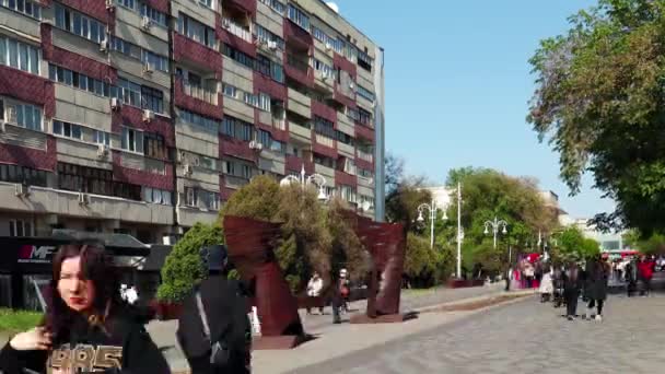 Almaty City Timelapse Almaty Kazajstán Mayo 2023 Avenida Arbat Almaty — Vídeo de stock
