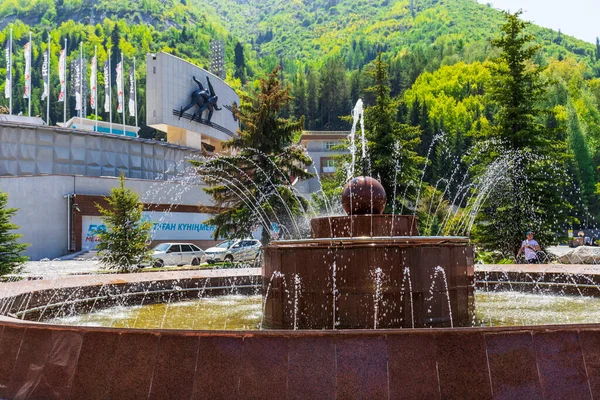 Almaty Dağları Kazakistan Mayıs 2023 Medeo Shymbulak Dağı Tatil Köyü — Stok fotoğraf