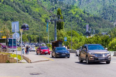 Almaty Şehri 1 Temmuz 2023. Kazakistan, Almaty, Medeo Shymbulak dağ beldesi