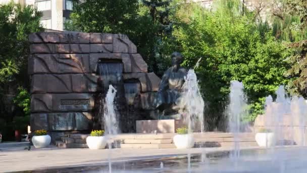 Almaty City Timelapse Července2023 Kazachstán Almaty Dostyk Avenue Památník Slavného — Stock video