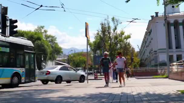 Almaty City Timelapse Août 2023 Almaty Avenue Dostyk — Video