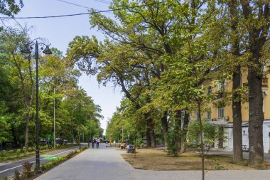 Almaty City, Kazakistan 23 Ağustos 2023. Mukan Tulebayev Caddesi.