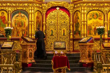 Almaty Şehri. Almaty, Kazakistan 15 Ekim 2023. 28 Panfilov Muhafız Parkı. Yükseliş Katedrali. Rus Ortodoks Katedrali