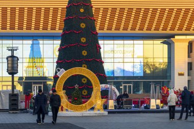 Almaty City 22 Aralık 2023. Kazakistan, Almaty, Dostyk Caddesi