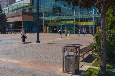 MEGA Alma-Ata Alışveriş Merkezi, 22 Ağustos Almaty Kazakistan