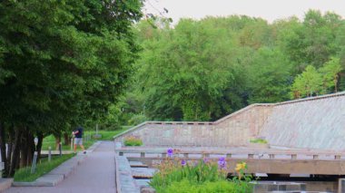 9 Nisan 2025, Medeo Shymbulak Dağı Tatil Köyü, Almaty Kazakistan