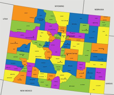 Renkli Colorado siyasi haritası açık bir şekilde etiketlenmiş, ayrı katmanlarla ayrılmış. Vektör illüstrasyonu.