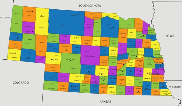 色彩斑斓的内布拉斯加州政治地图 有清晰的标记和分隔的图层 矢量说明 — 图库矢量图片