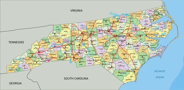 ノースカロライナ州 ラベル付きの非常に詳細な編集可能な政治地図 — ストックベクタ