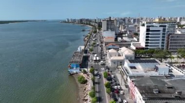 Aracaju Sergipe. Aracaju Brezilya. Brezilya 'nın şehir merkezi Aracaju' nun başkenti Sergipe 'de geniş bir alana yayılmış durumda. Seyahat yerleri. Brezilya Kuzeydoğu. Şehir merkezindeki şehir manzarası.