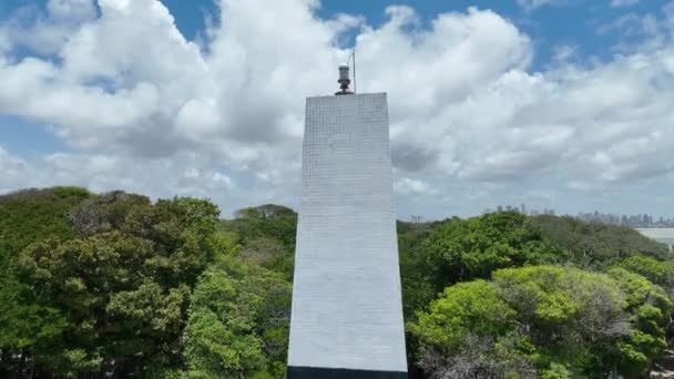 位于巴西东北部Joao Pessoa Paraiba的Cabo Branco灯塔 Joao Pessoa巴西 城市旅游地标的空中景观 旅游景观 热带旅行 夏季风景 — 图库视频影像