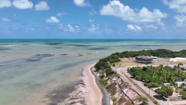 巴西东北部Joao Pessoa Paraiba的城市景观海滩 Joao Pessoa巴西 城市旅游地标的空中景观 天堂的风景热带旅行 夏季风景 — 图库视频影像